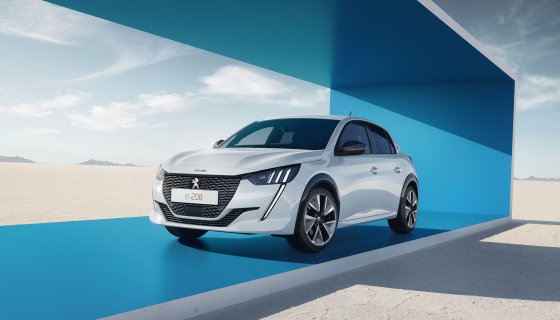 PEUGEOT 2023’TE ELEKTRİKLENİYOR!