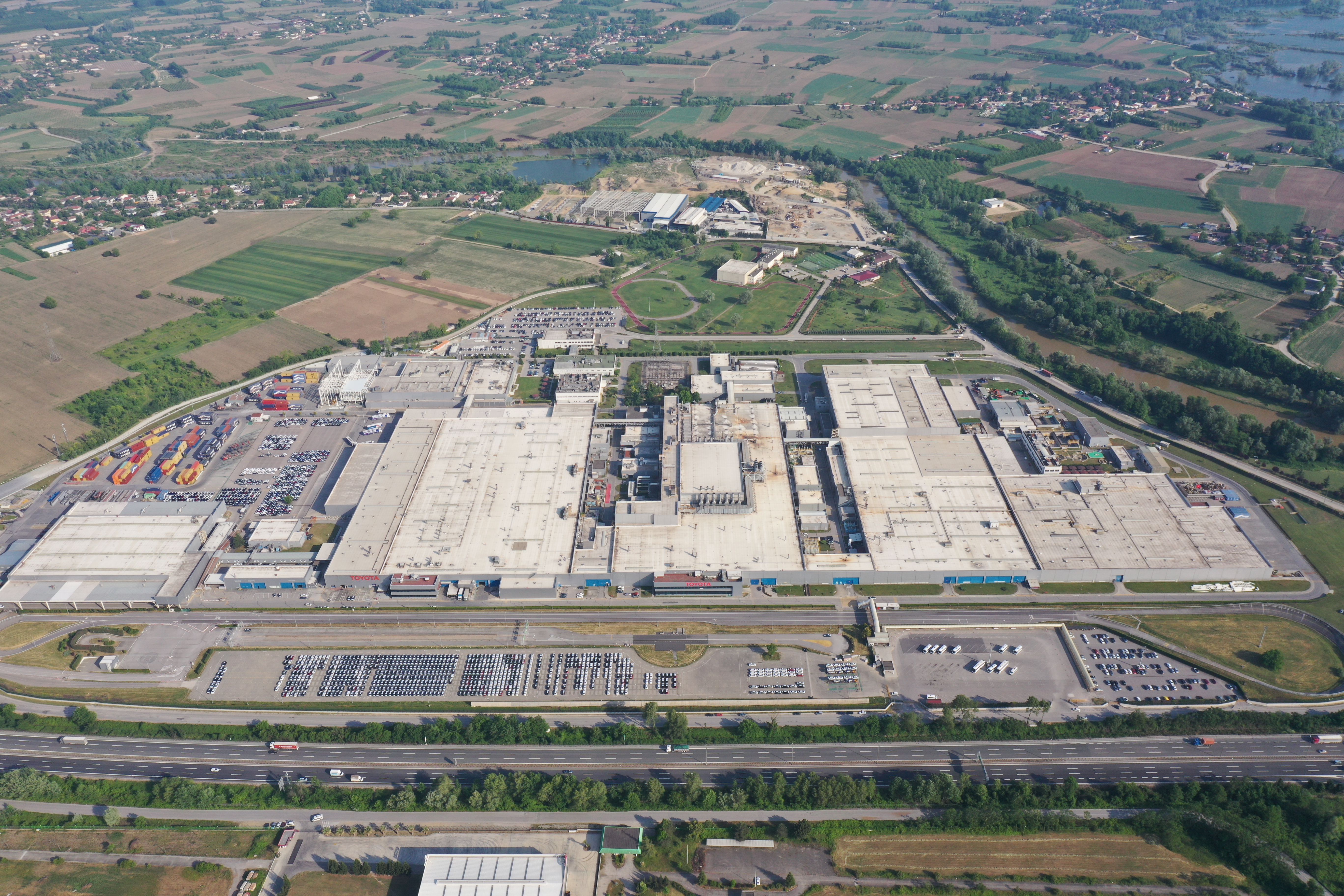 Toyota Otomotiv Sanayi Türkiye, Geleceğe Hazırlık İçin Üretime Kısa Bir Mola Veriyor