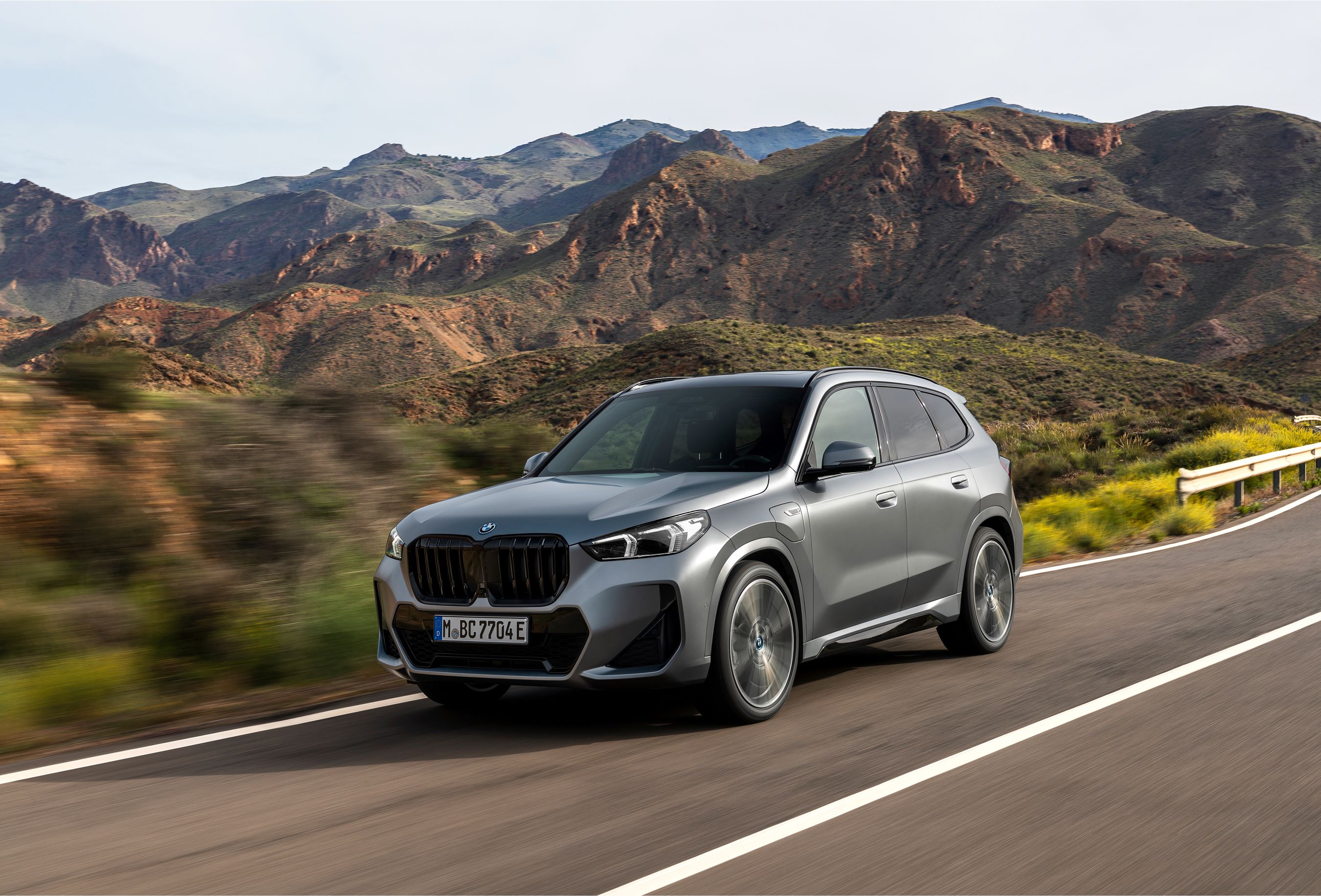 Üstün Performansı Saf Sürüş Keyfiyle Buluşturan BMW X1 xDrive25e Plug-in Hybrid Satışa Sunuldu