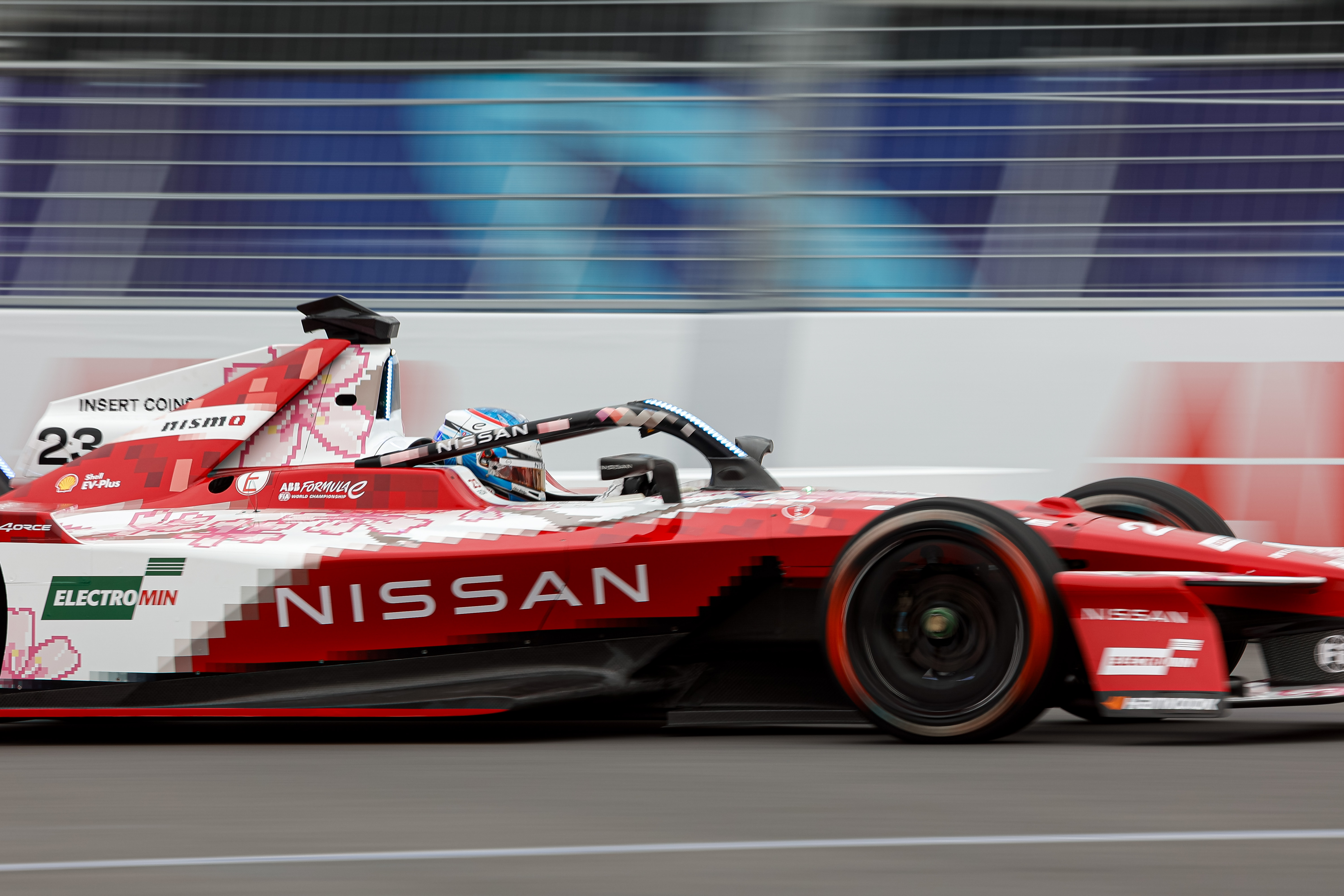 Nissan Formula E Takımı, ev sahibi olduğu Tokyo yarışında zafer kazandı 