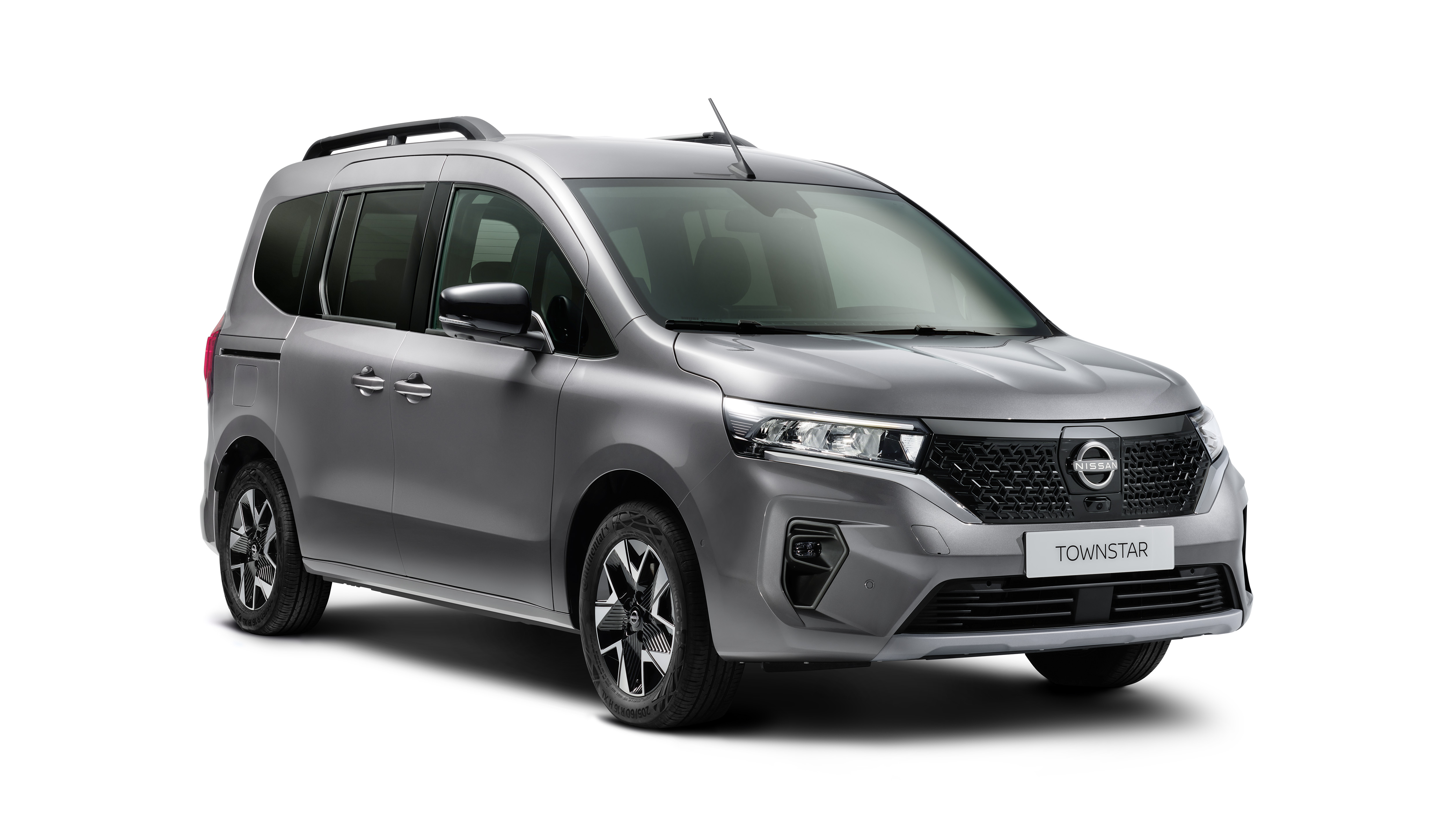 Tatil yolculukları Nissan’la başlıyor