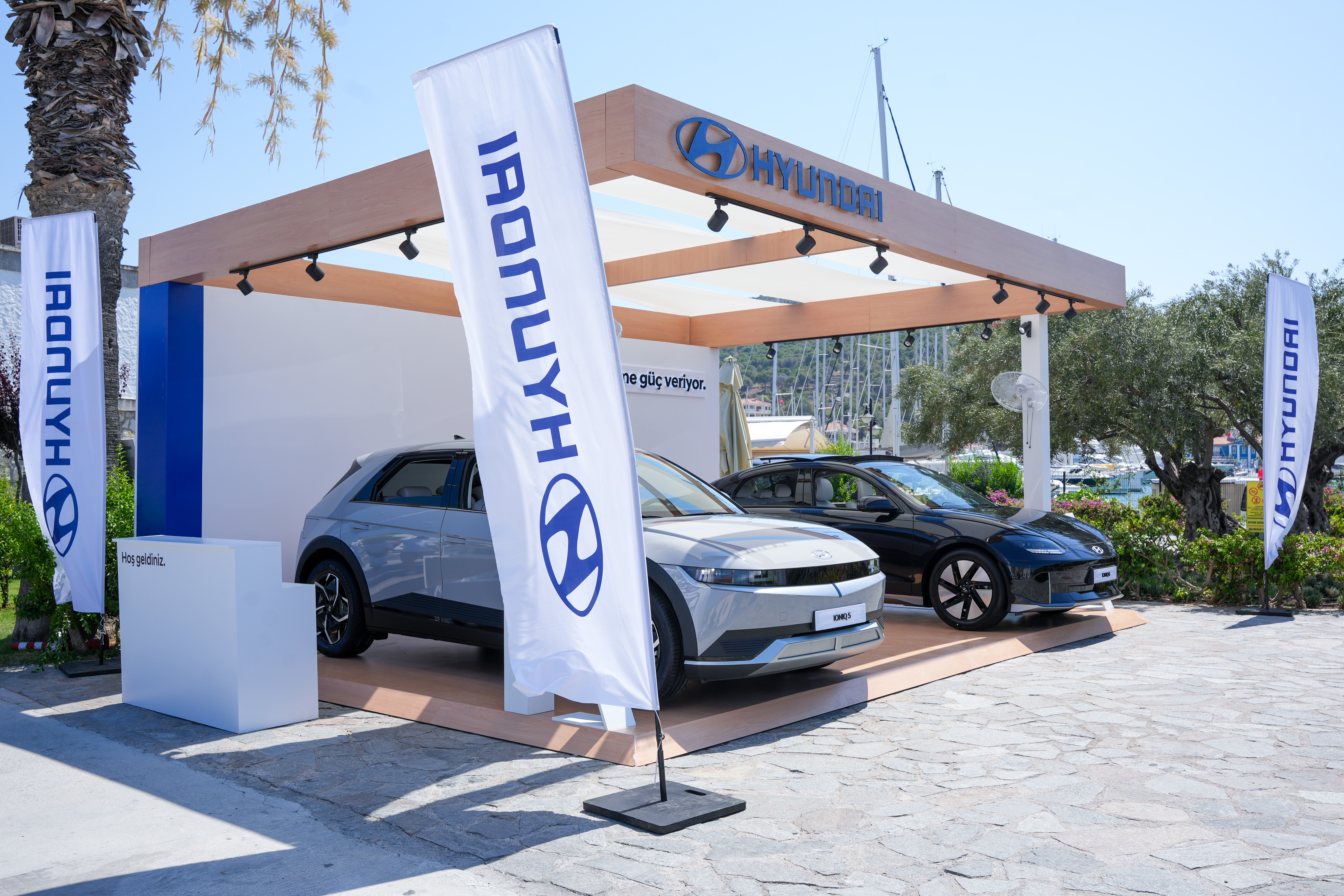 Hyundai, Yazın Enerjisini Ege Sahillerine Taşıyor.
