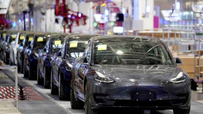 Tesla, süspansiyon parçası nedeniyle bazı araçlarını geri çağırıyor